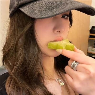模模糊糊